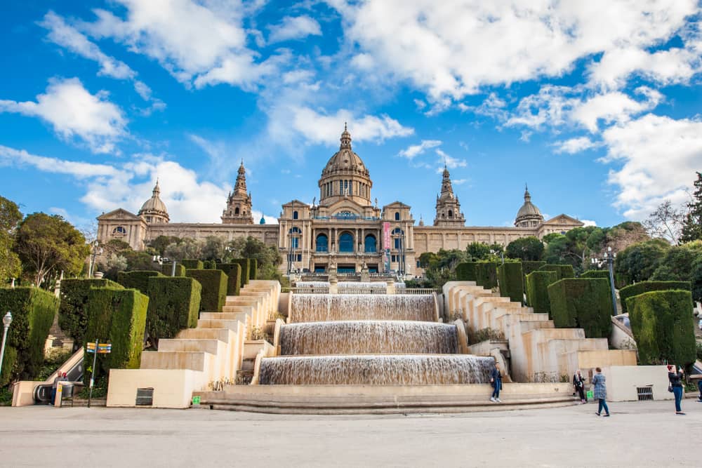 Montjuïc: el distrito más diverso de Barcelona - DDailyMag